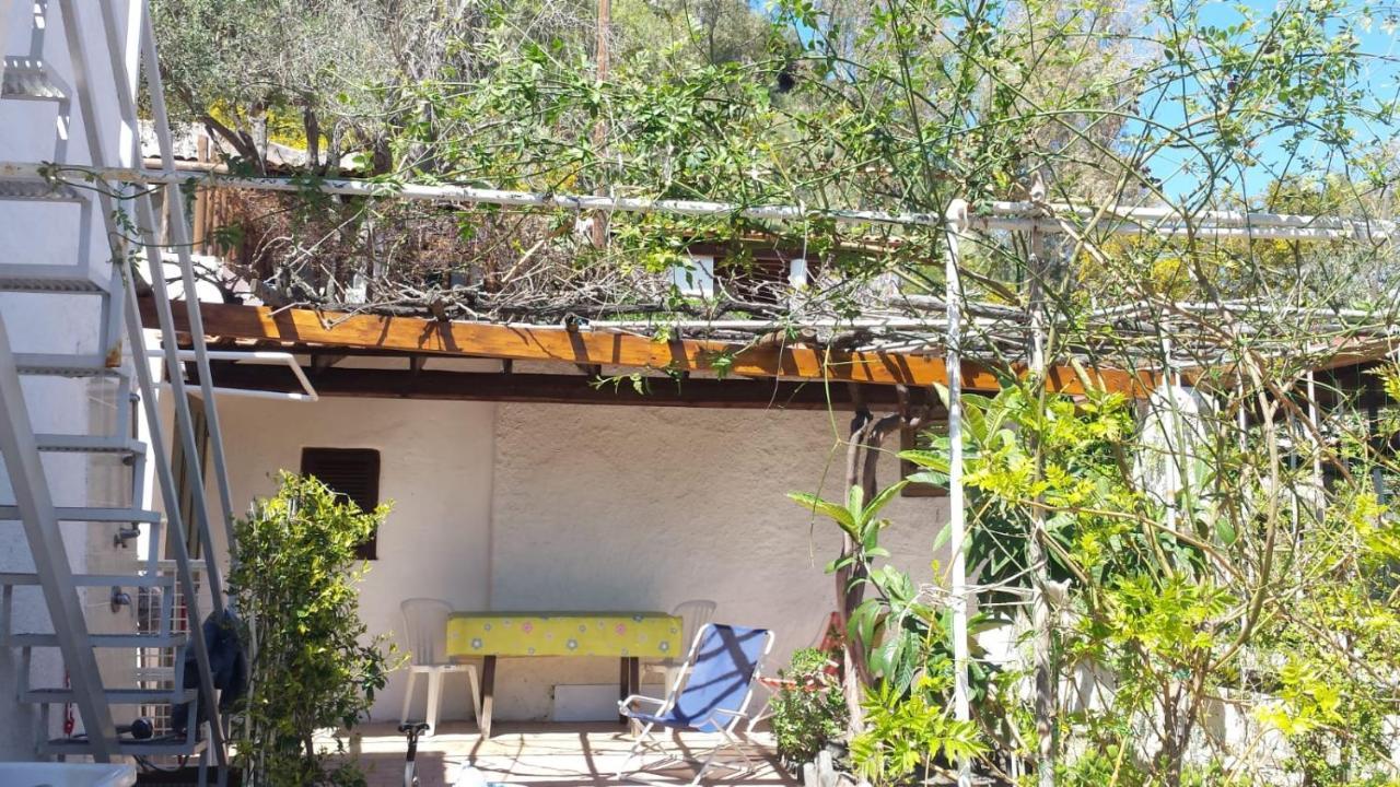 Villetta Dei Limoni Vulcano  Exteriör bild